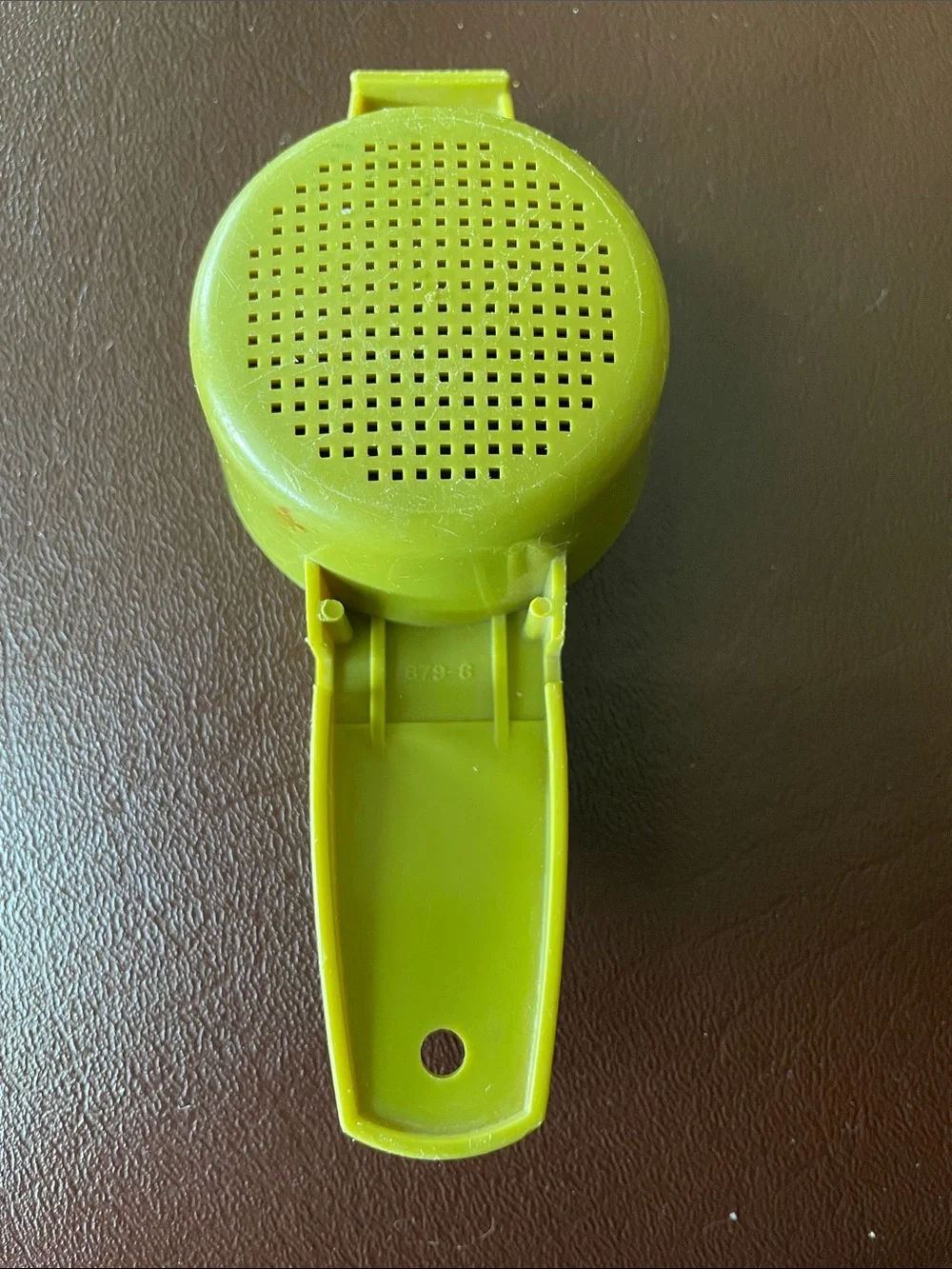 VTG Tupperware Green Strainer